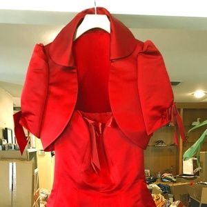 Beautiful red ball gown - 100% Silk
